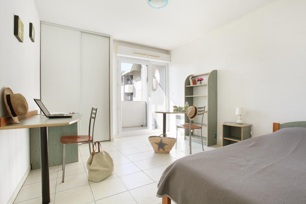 Gsa Residence Saint Exuperyヴァルボンヌ エクステリア 写真